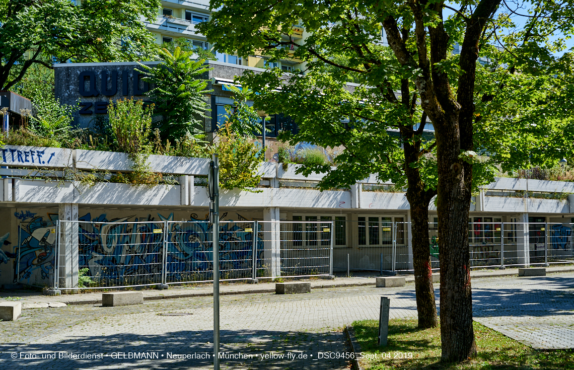 04.09.2019 - Einkaufs- und Wohnzentrum Quiddestraße in Neuperlach